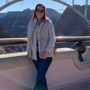 Meet your Posher, Katlyn